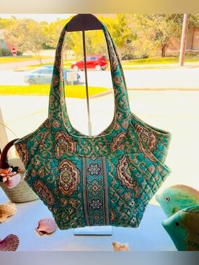 Retired- Vera Bradley Teal Paisley Quilted Tote-“Totally Turquoise”